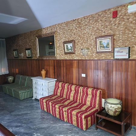 Hotel Os Pazos Familiar Cambados Buitenkant foto